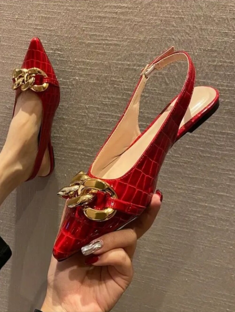 Women's Trendy Chain Decor Flat Shoes, Stylish Point Toe Buckle Strap Shoes